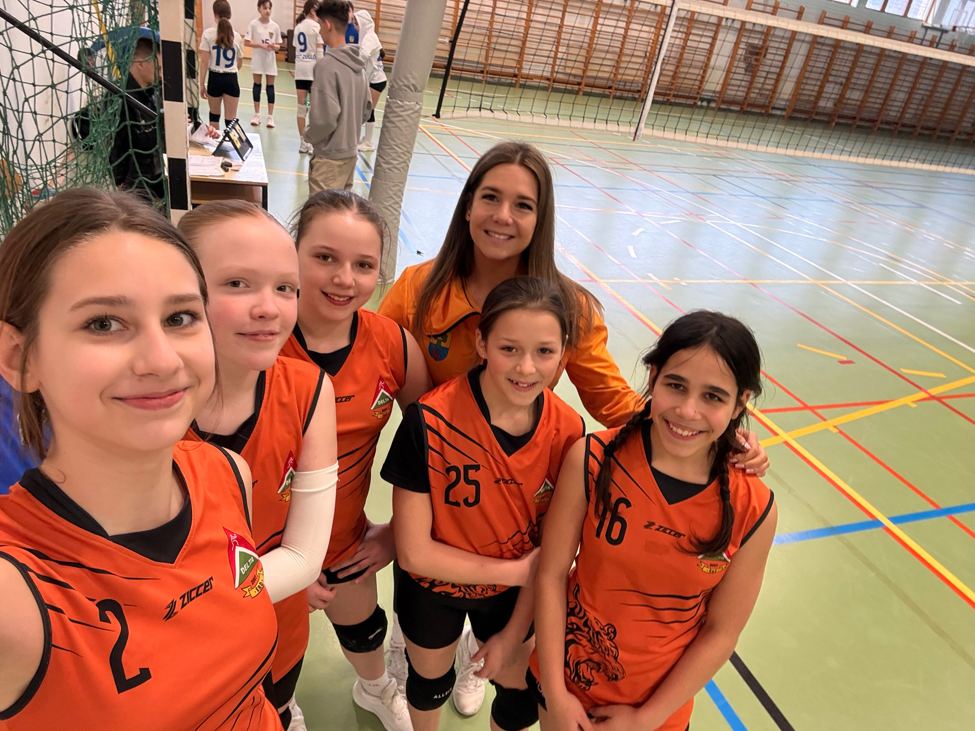 Két győzelemmel rajtolt a középszakaszban a Delta U12